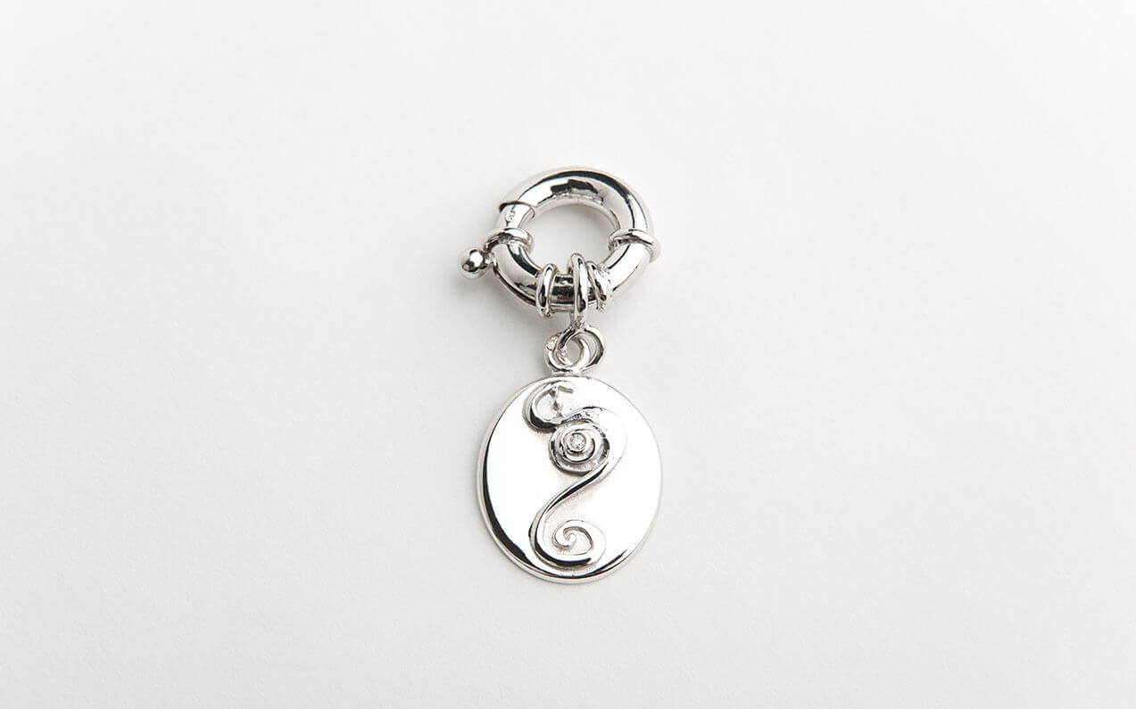 energy pendant for animals elenas - front